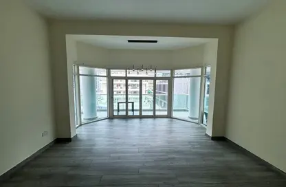 Apartment - 2 Bedrooms - 2 Bathrooms for rent in Marina Park - Dubai Marina - Dubai