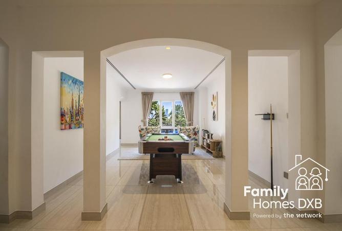 98710647 - Property Image 3
