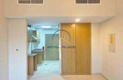 Apartment - 1 - 1 for rent in City Compass Living - Dubai Investment Park 1 (DIP 1) - Dubai Investment Park (DIP) - Dubai