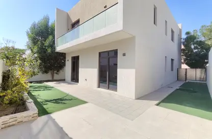 Villa - 4 Bedrooms - 5 Bathrooms for rent in Nasma Residence - Al Tai - Sharjah