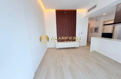 شقة - غرفة نوم - 2 حمامات للايجار في ذا ايست كريست - ديستريكت 17 - قرية جميرا الدائرية - دبي شقة - غرفة نوم - 2 حمامات للايجار في ذا ايست كريست - ديستريكت 17 - قرية جميرا الدائرية - دبي