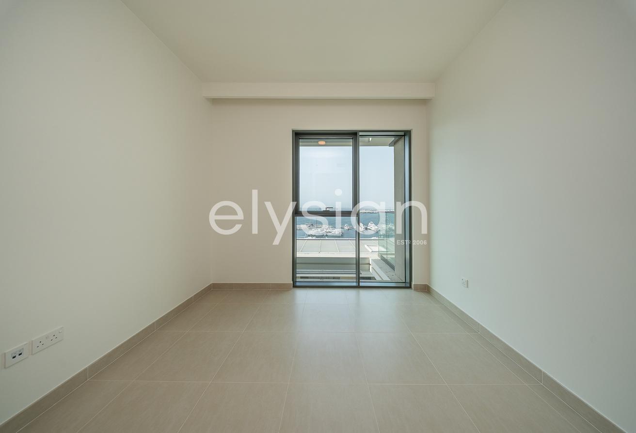 Sea & Marina View | Ready to Move In photo 9