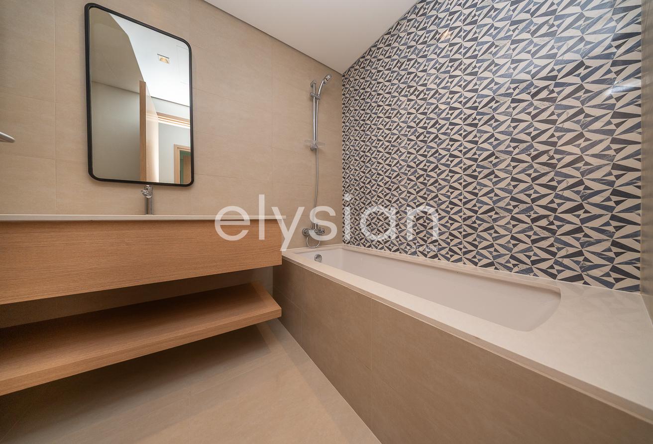 Sea & Marina View | Ready to Move In photo 10