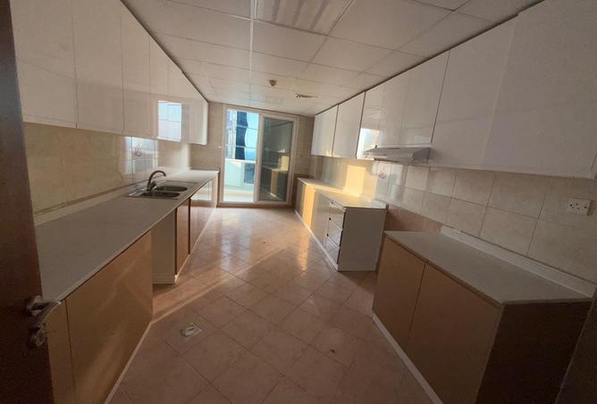 56943674 - Property Main Image