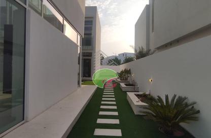 Villa - 4 Bedrooms - 7+ Bathrooms for sale in Golf Community - Al Zorah - Ajman Villa - 4 Bedrooms - 7+ Bathrooms for sale in Golf Community - Al Zorah - Ajman