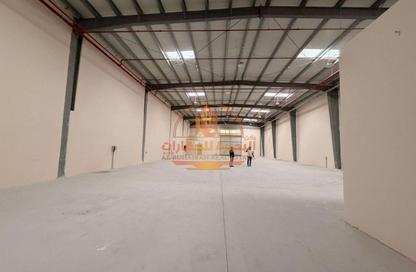 Warehouse - Studio - 4 Bathrooms for rent in Al Sajaa S - Al Sajaa - Sharjah