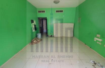 Apartment - Studio - 1 Bathroom for rent in Fire Station Road - Muwaileh - Sharjah