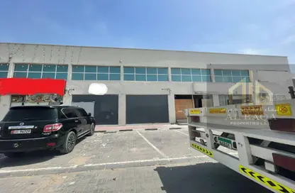 مستودع - استوديو - 4 حمامات للبيع في الجرف الصناعية 2 - الجرف الصناعية - عجمان