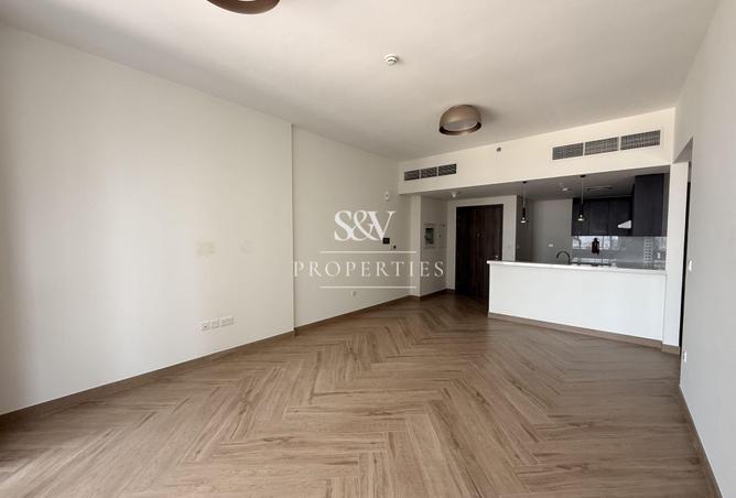 83242847 - Property Image 2