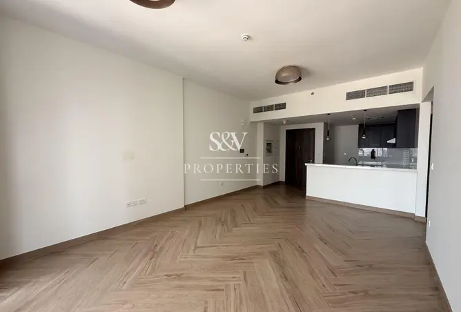 83242847 - Property Image 3