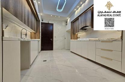Villa - 4 - 6 for sale in Al Zaheya Gardens - Al Zahya - Ajman
