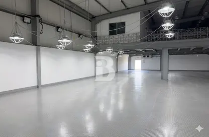 Warehouse - Studio for rent in Ras Al Khor Industrial 2 - Ras Al Khor - Dubai