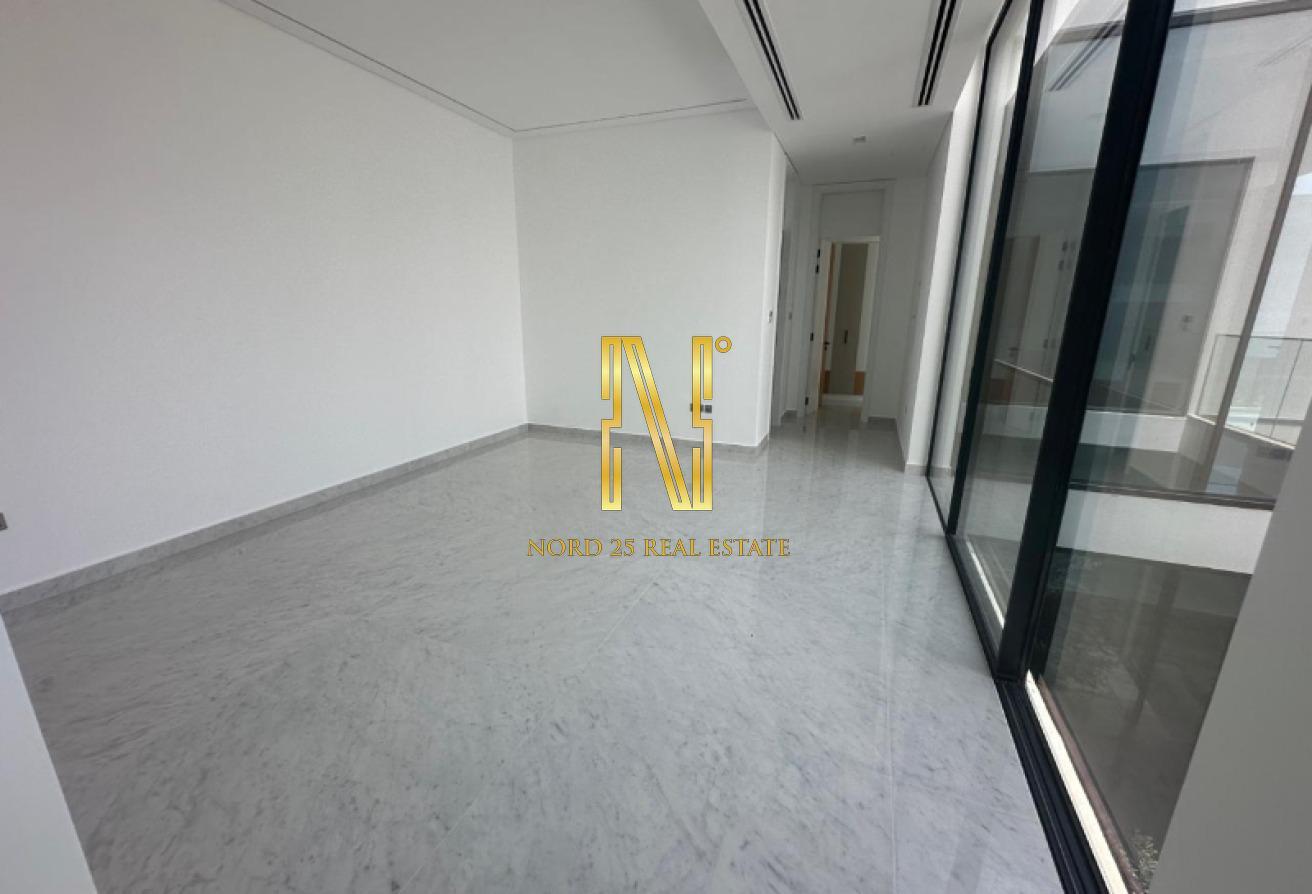 Unfurnished | Big Plot | Available from September photo 12