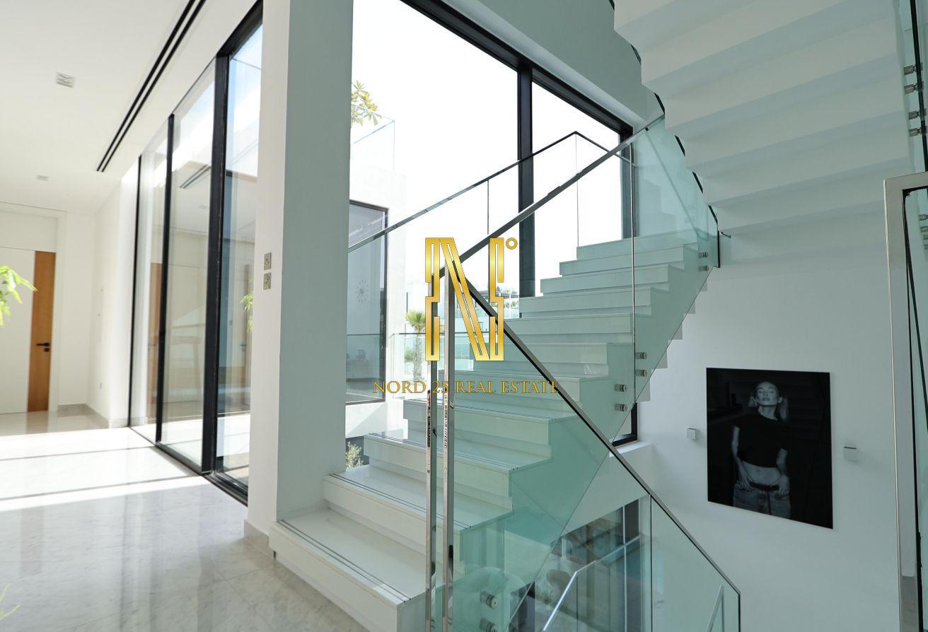 Unfurnished | Big Plot | Available from September photo 5