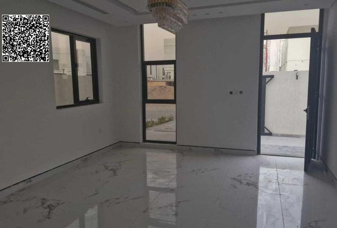 76004139 - Property Image 2