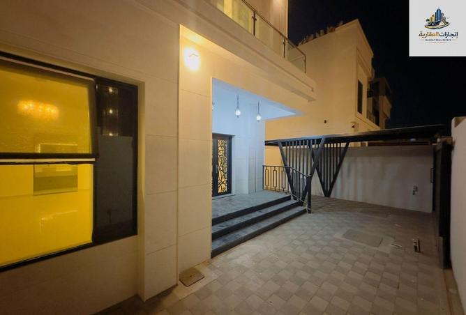 67843598 - Property Image 3