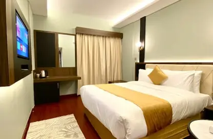 Apartment - 1 Bathroom for rent in Bur Dubai - Dubai