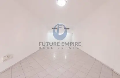 Apartment - 2 Bedrooms - 3 Bathrooms for rent in Airport Road Area - Al Garhoud - Dubai