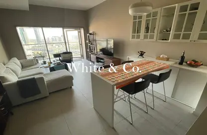 شقة - غرفة نوم - 2 حمامات للبيع في برج بارك فيو - منطقة 14 - قرية جميرا الدائرية - دبي