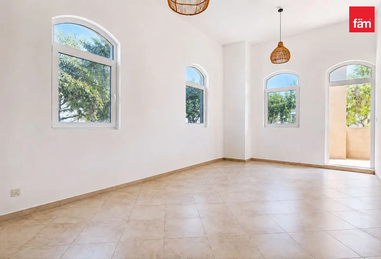 151911026 - Property Main Image