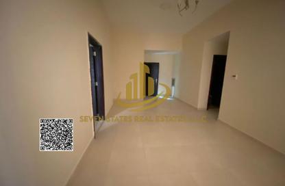 Apartment - 2 Bedrooms - 2 Bathrooms for rent in Al Jurf 2 - Al Jurf - Ajman Downtown - Ajman