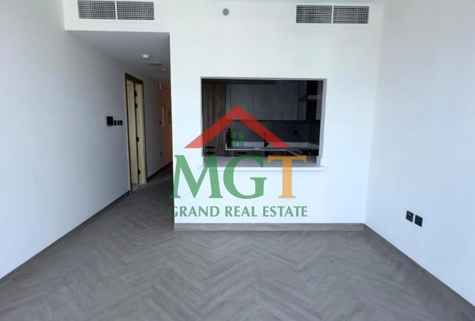 99117200 - Property Main Image