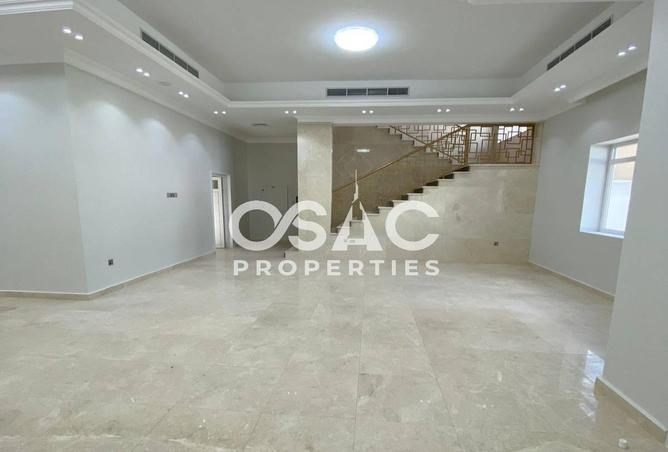 61662814 - Property Image 3