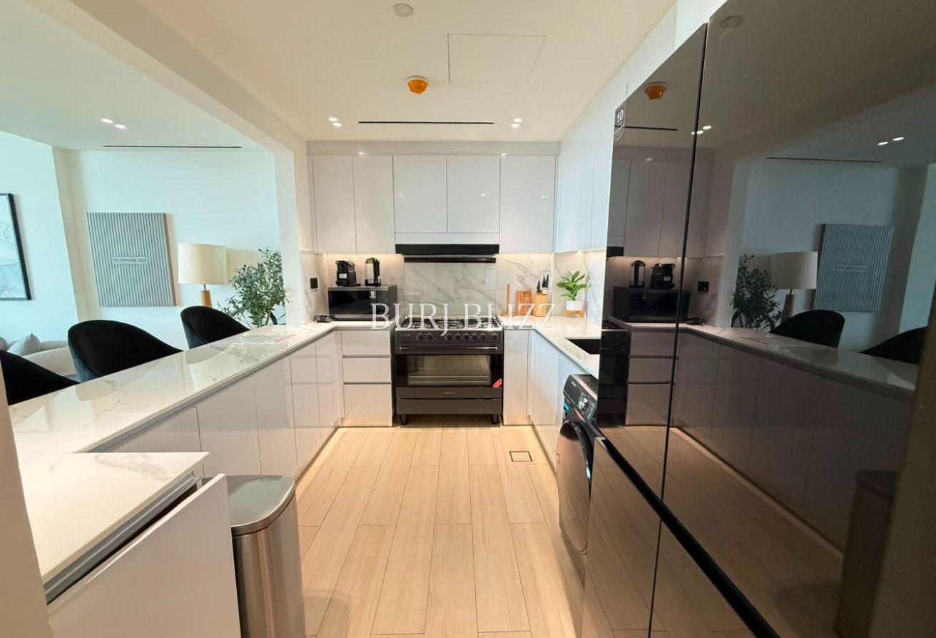 Elegant 2BR Home | Fully Furnished | Marina View photo 4