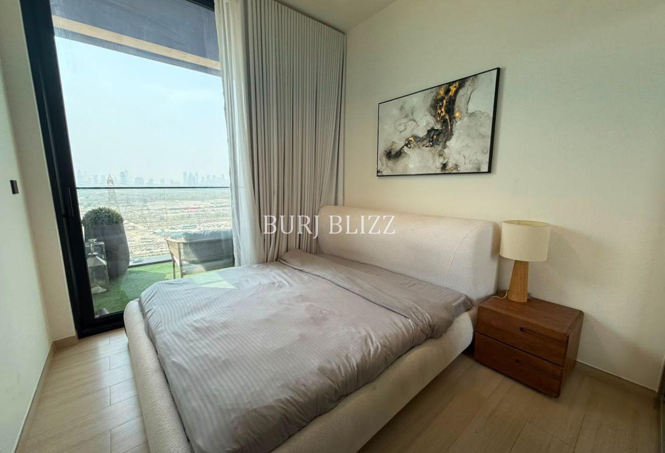 Elegant 2BR Home | Fully Furnished | Marina View photo 9