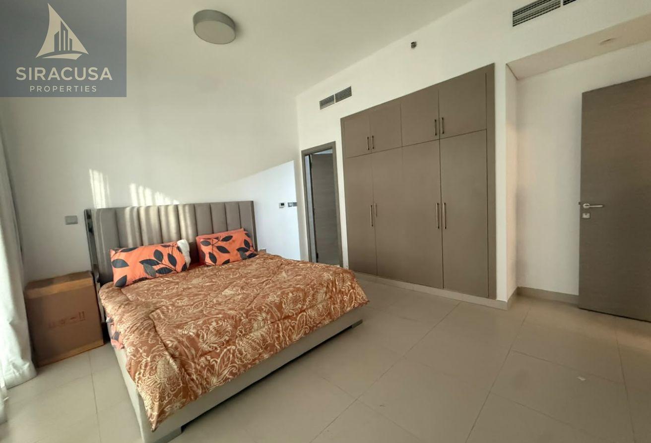 Semi Furnished | Ready to Move | Generous Size photo 15
