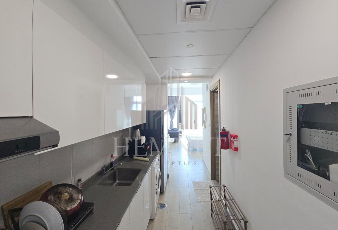 Stylish Studio | Open View | Multiple Cheques photo 4