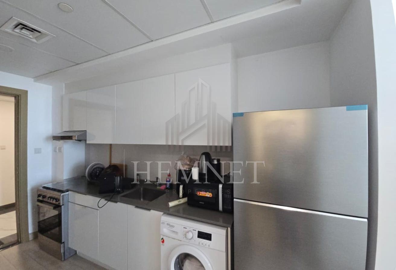 Stylish Studio | Open View | Multiple Cheques photo 7