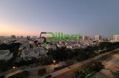 شقة - غرفة نوم - 2 حمامات للايجار في العزيزي روي المتوسطي - الفرجان - دبي