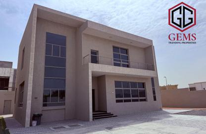 Villa - 4 - 5 for rent in Al Warqa'a 3 - Al Warqa'a - Dubai