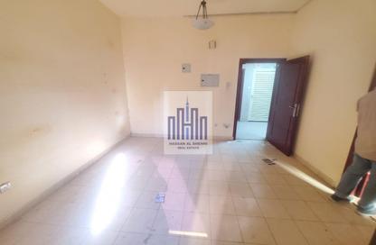 Apartment - Studio - 1 Bathroom for rent in Fire Station Road - Muwaileh - Sharjah