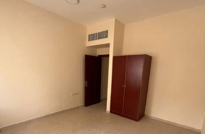 Apartment - 1 - 1 for rent in Al Mujarrah - Al Sharq - Sharjah Apartment - 1 - 1 for rent in Al Mujarrah - Al Sharq - Sharjah