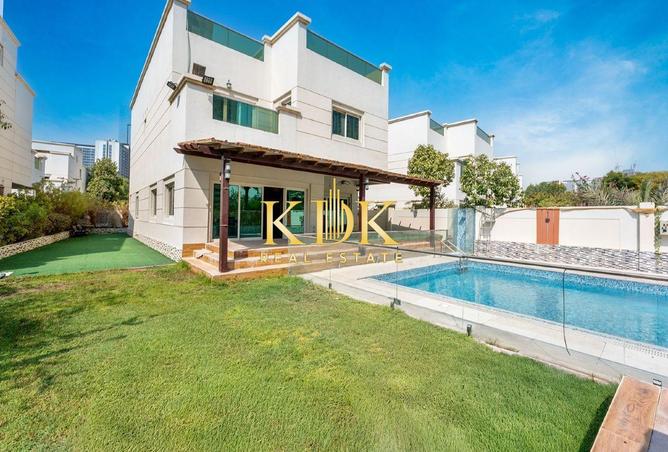 98679836 - Property Main Image