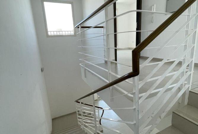 92708191 - صورة العقار 2