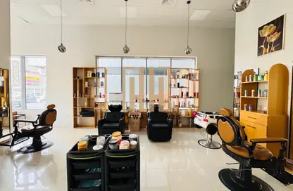 متجر - استوديو - 1 حمام للايجار في برج صحارى 6 - مجمع صحارى - النهدة - الشارقة