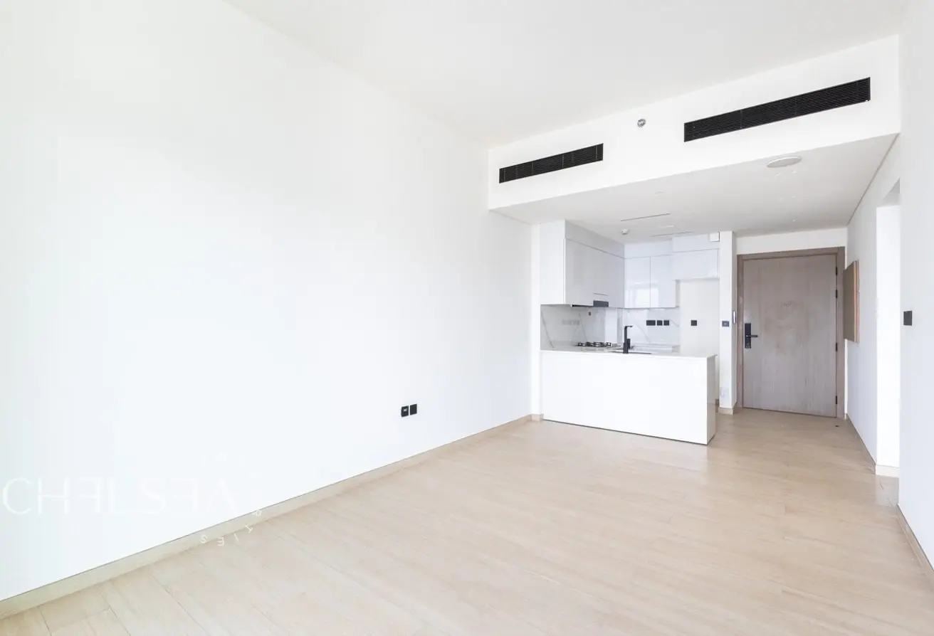151934338 - Property Main Image