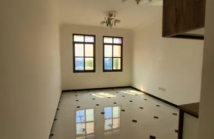 شقة - 1 حمام للايجار في فلل الروضة 3 - 3  الروضة - الروضة - عجمان