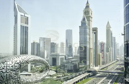 مركز أعمال - استوديو - 4 حمامات للايجار في برج لطيفة - شارع الشيخ زايد - دبي