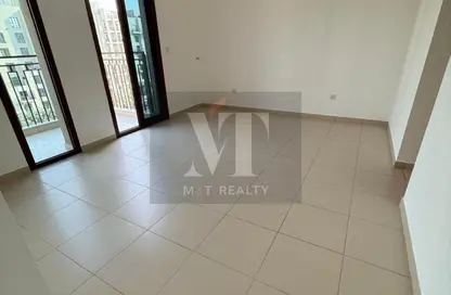 Apartment - 3 Bedrooms - 3 Bathrooms for rent in Zahra Breeze Apartments 3B - Zahra Breeze Apartments 3 - Zahra Breeze Apartments - Town Square - Dubai