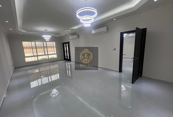 135619300 - Property Main Image