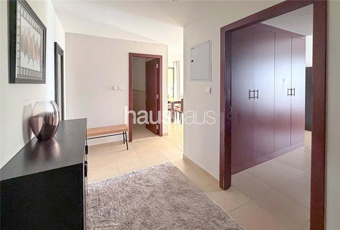 74240452 - صورة العقار 2