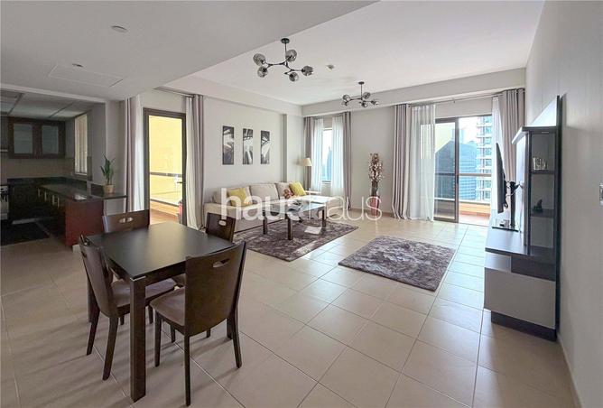 74240452 - صورة العقار 3