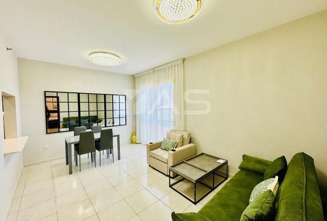 Turnkey | Stunningly Upgraded and Furnished