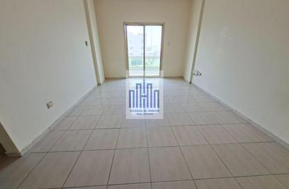 Apartment - 2 Bedrooms - 2 Bathrooms for rent in Muwaileh 29 Building - Muwaileh - Sharjah