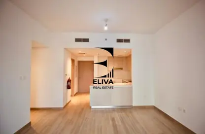 Apartment - 2 Bedrooms - 2 Bathrooms for rent in Waters Edge - Yas Island - Abu Dhabi