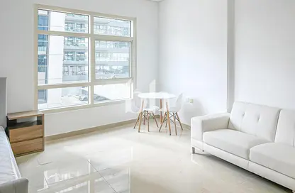 Apartment - Studio - 1 Bathroom for rent in Yacht Bay - Dubai Marina - Dubai